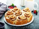 ������� ������� ������� ��������� �������� ����� � ������� (glazed Christmas cinnamon rolls) 